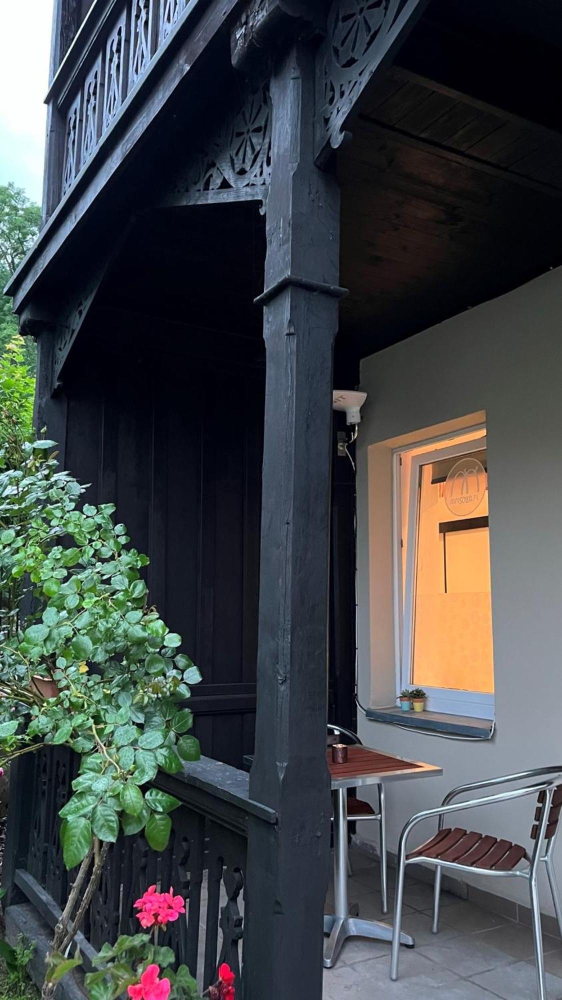 Minisowa Lägenhet Jedlina-Zdroj Exteriör bild